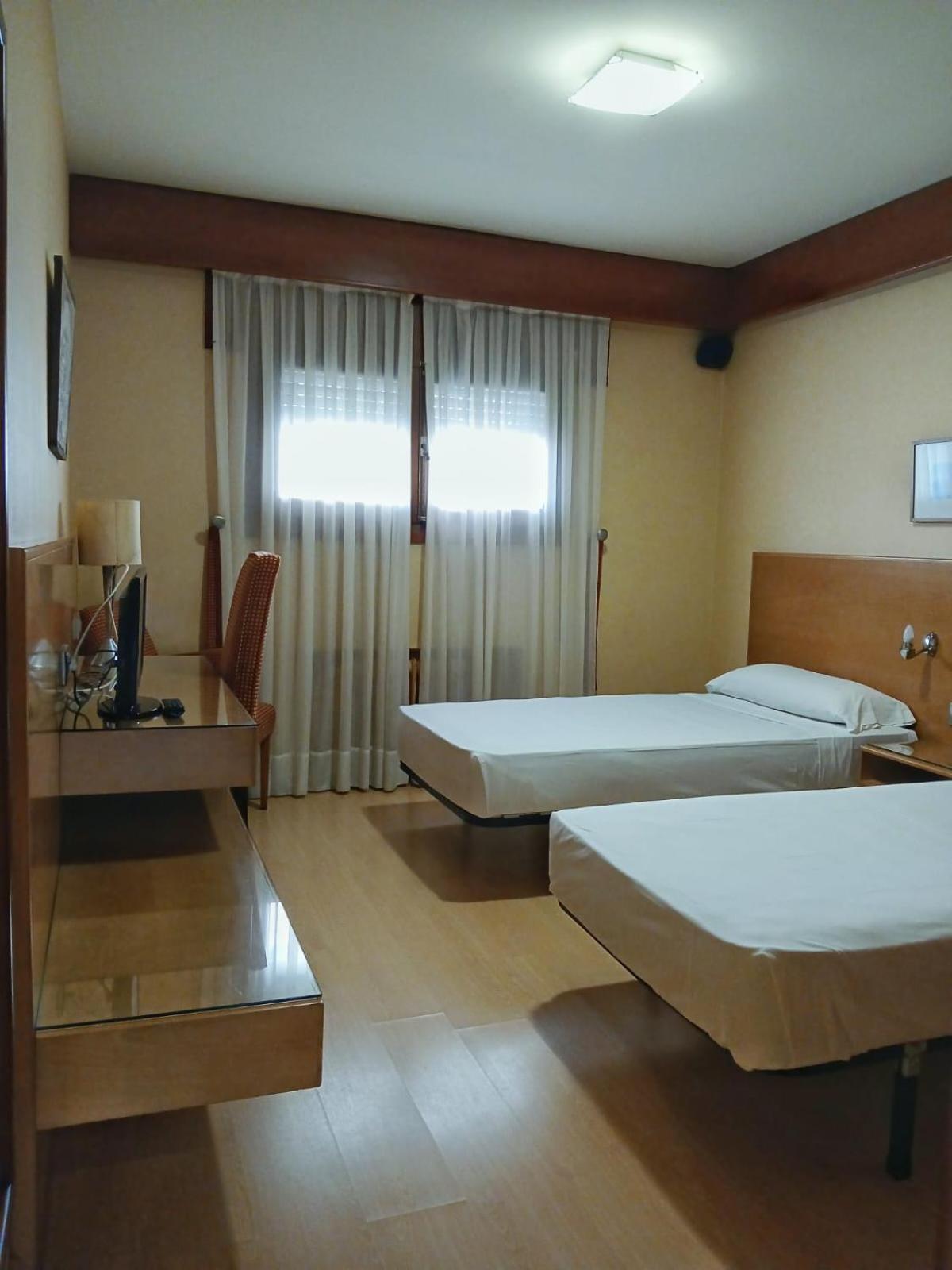 Hostal Los Infantes Olvega Buitenkant foto